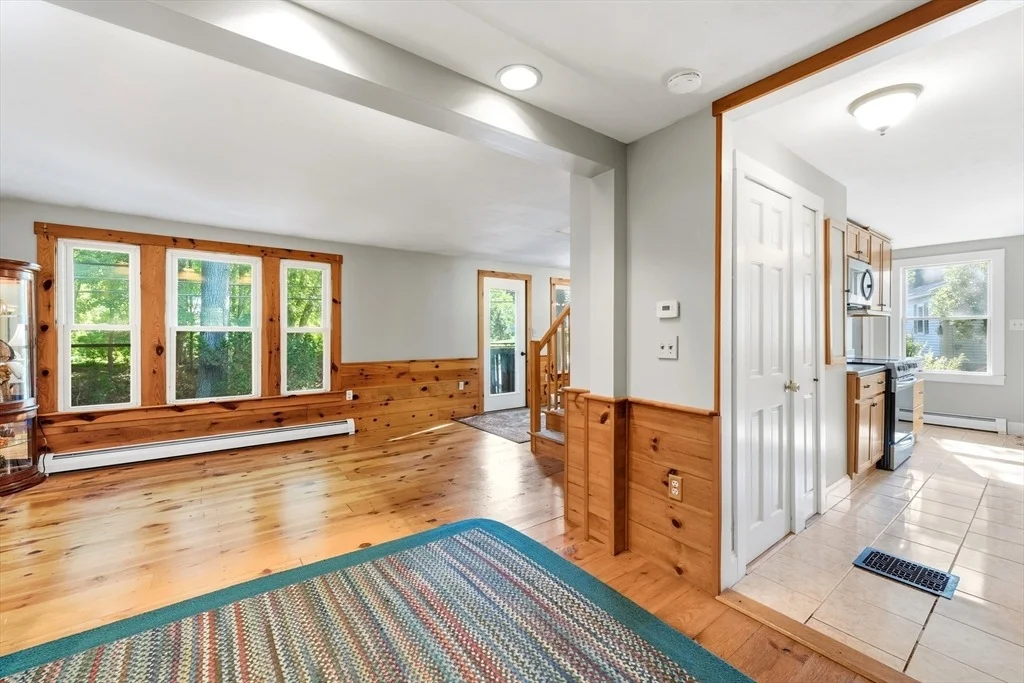 Photo of 2346 Main St