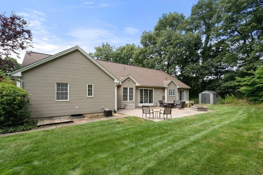 Photo of 75 Hillcrest Circle