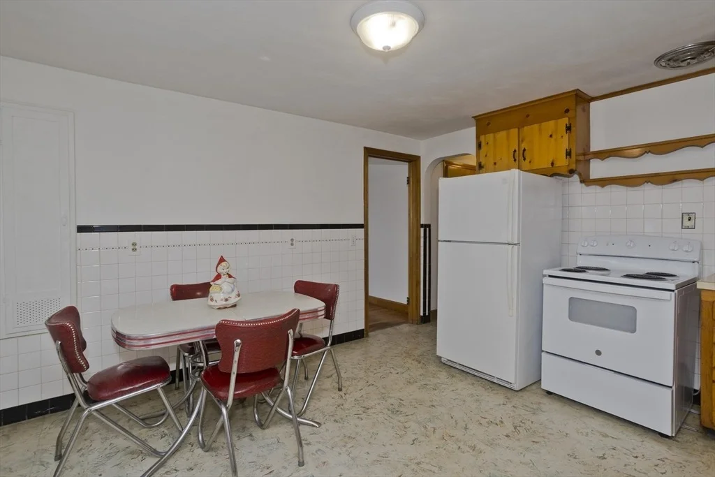 Photo of 30 Elliot Ave.