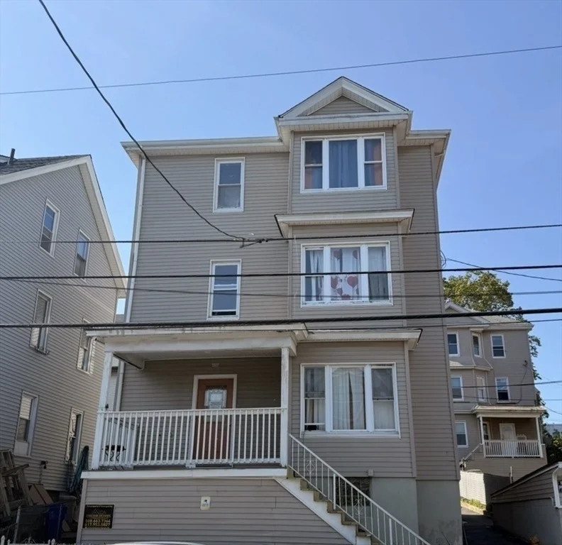 Photo of 425 Division St