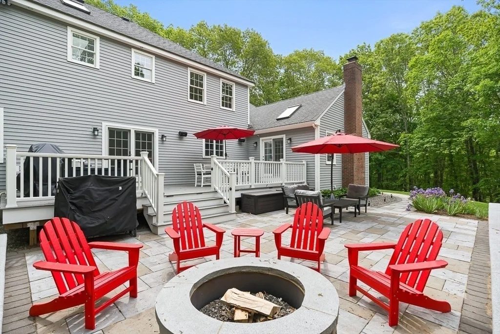Photo of 1 Woronoco Dr