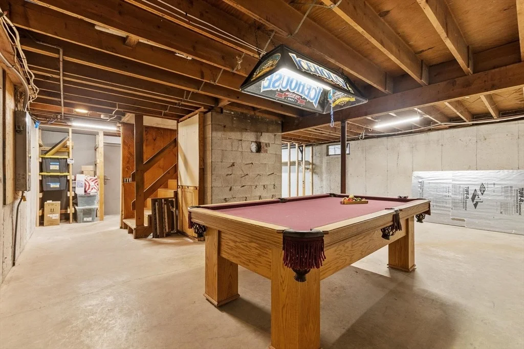 Photo of 885 Royalston
