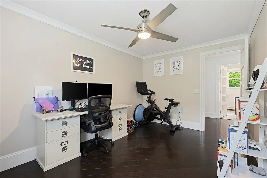 Photo of 1 Leone Ln
