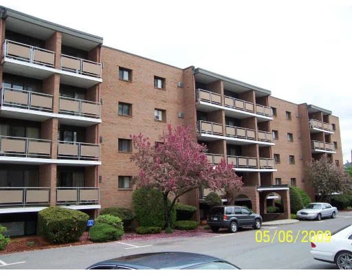 Photo of Unit 40 at 881 Broadway
