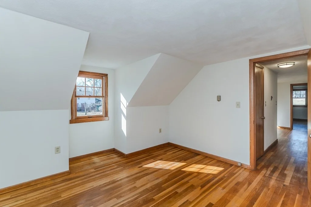 Photo of 18 Highland Cir