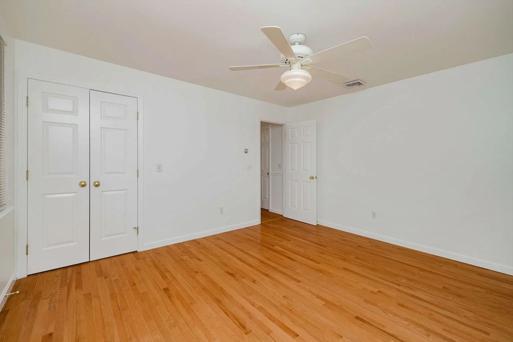 Photo of 275 Summer St