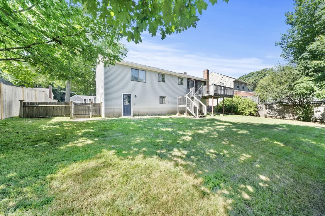 Photo of 95 Standish Rd