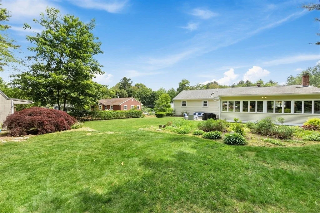 Photo of 472 Coronation Drive
