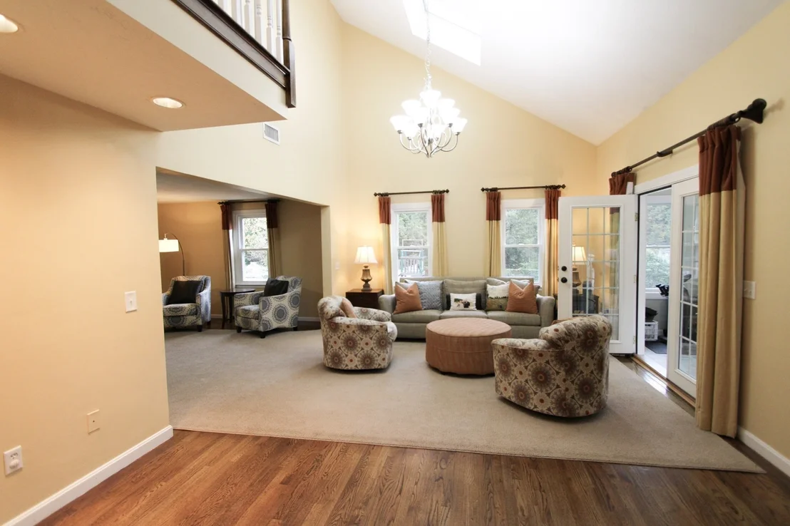 Photo of 10 Stoneybrook Drive