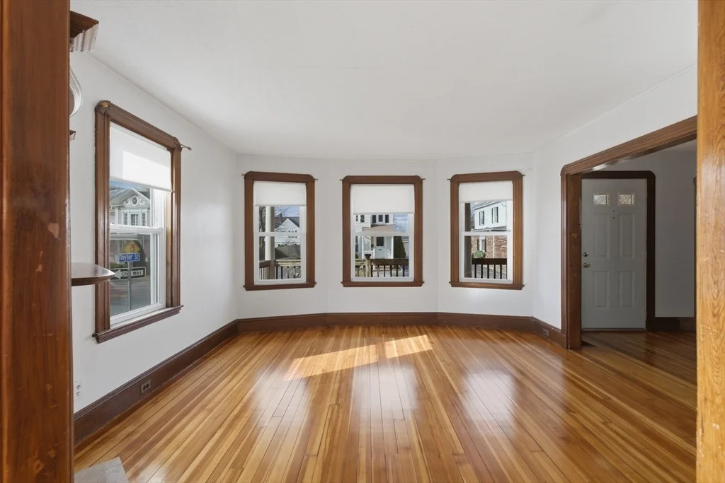 Photo of 83 Franklin St