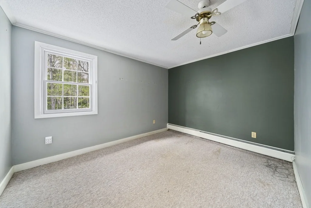 Photo of 40 Longwater Dr