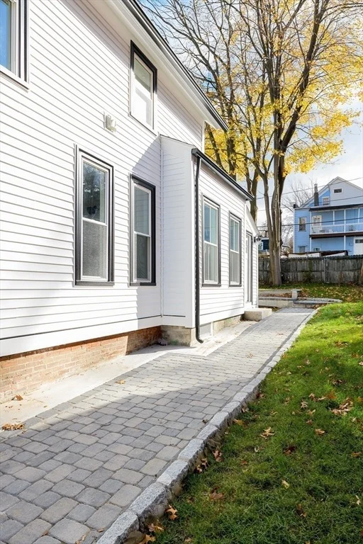 Photo of 33 Florence St