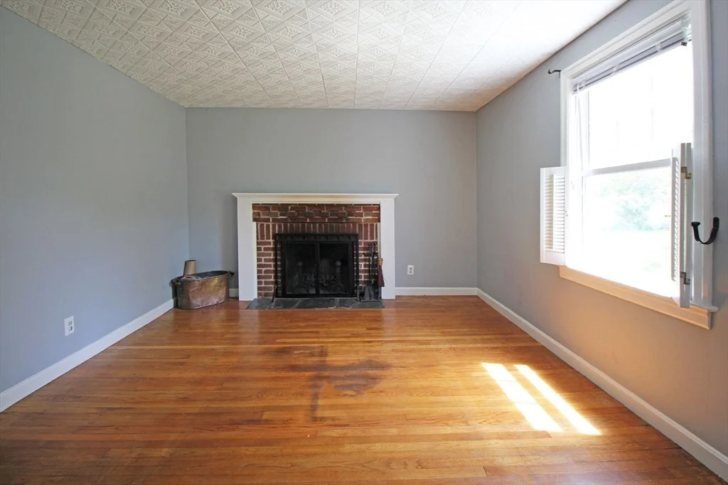 Photo of 1 Stratford Rd