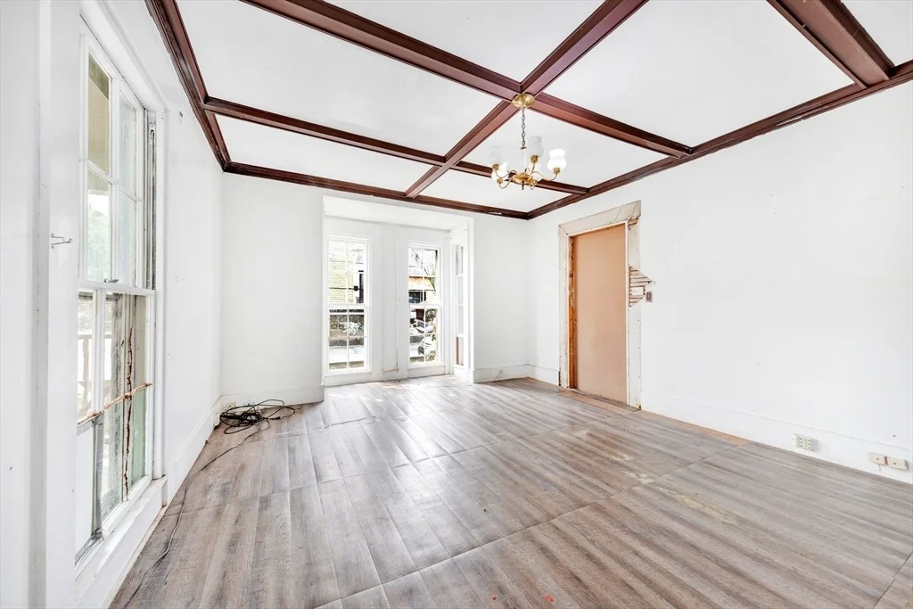 Photo of 15 Washington Sq