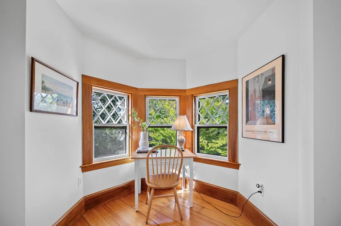 Photo of 8 Cypress Rd