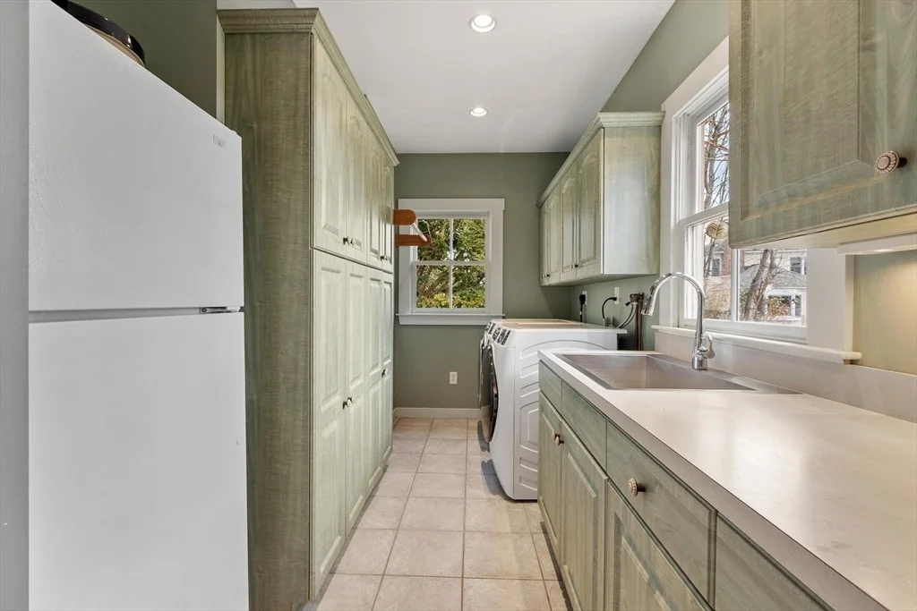 Photo of 521 Barretts Mill Rd
