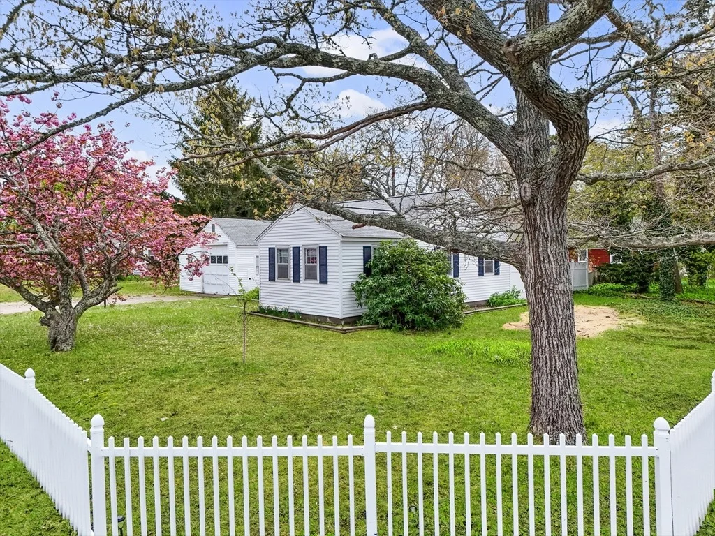 Photo of 1 Gilbert Rd