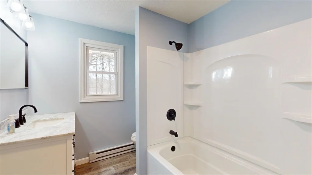 Photo of 564 West Pelham Road