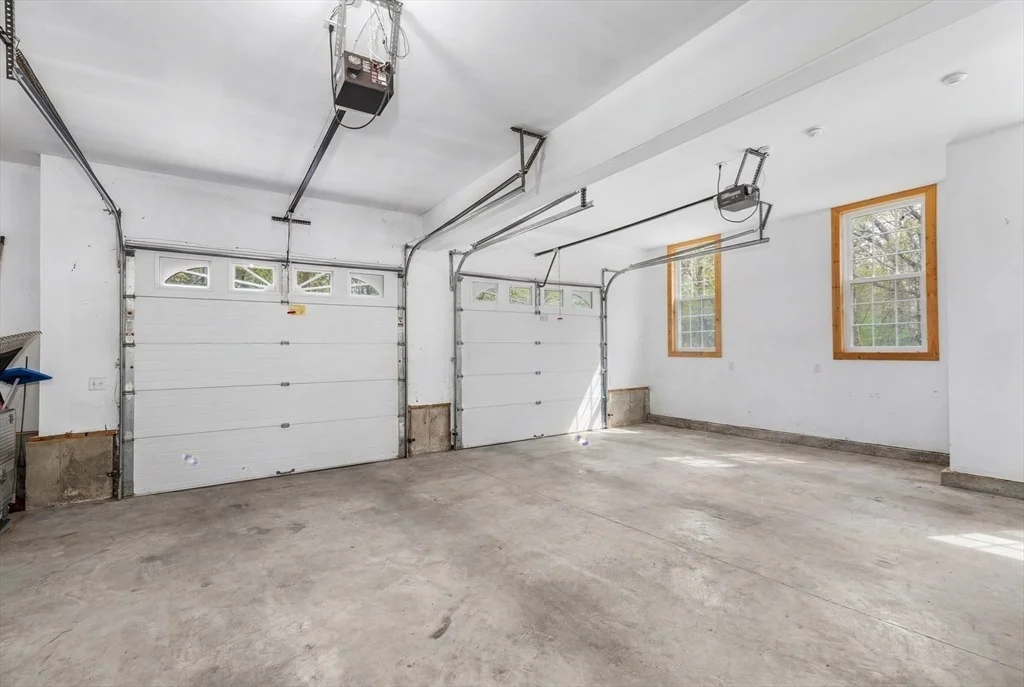 Photo of 113 Greenwich Plains Rd