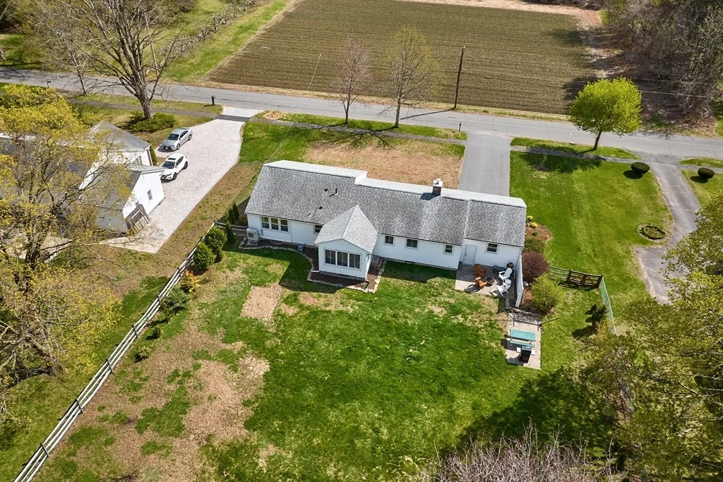Photo of 18 Maple Ave