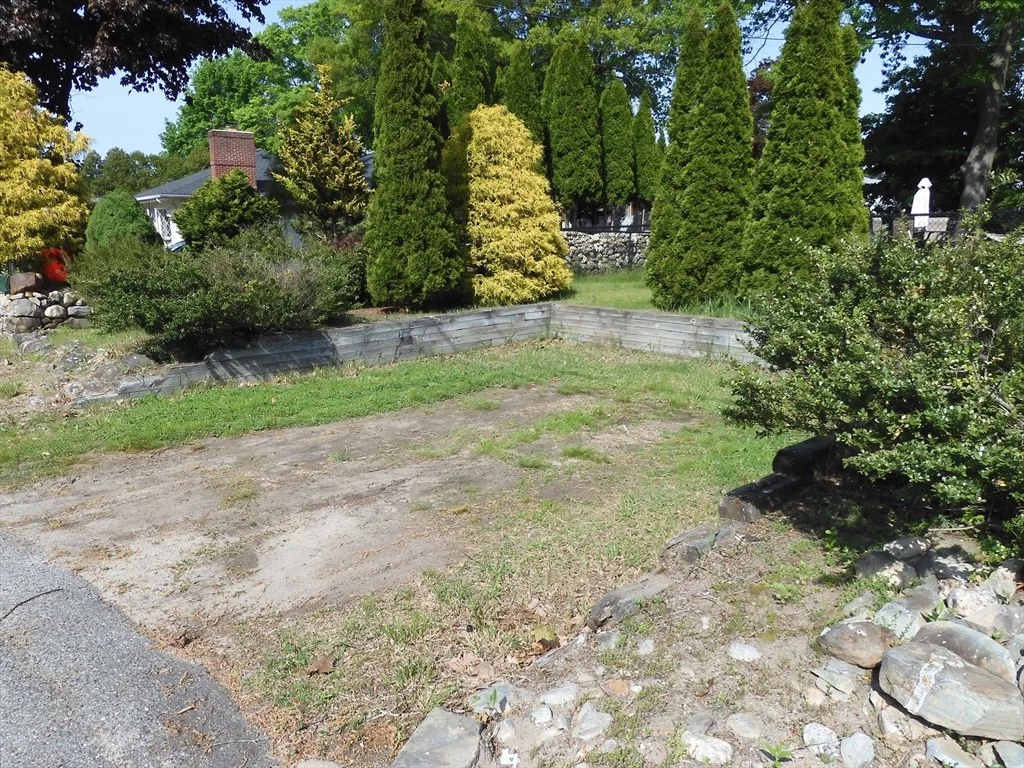 Photo of 8 Glen Forest Lane