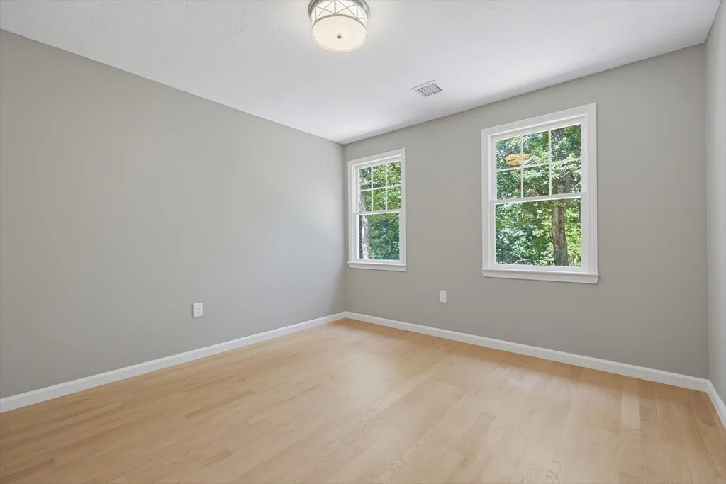 Photo of 45 Baron Rd