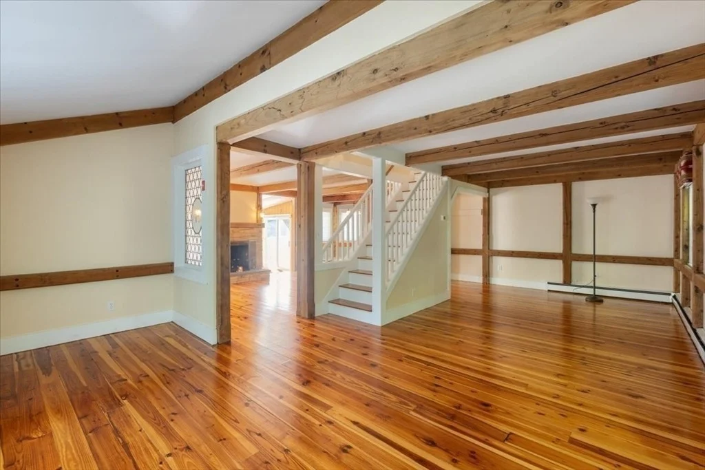 Photo of 16 Indian Ln