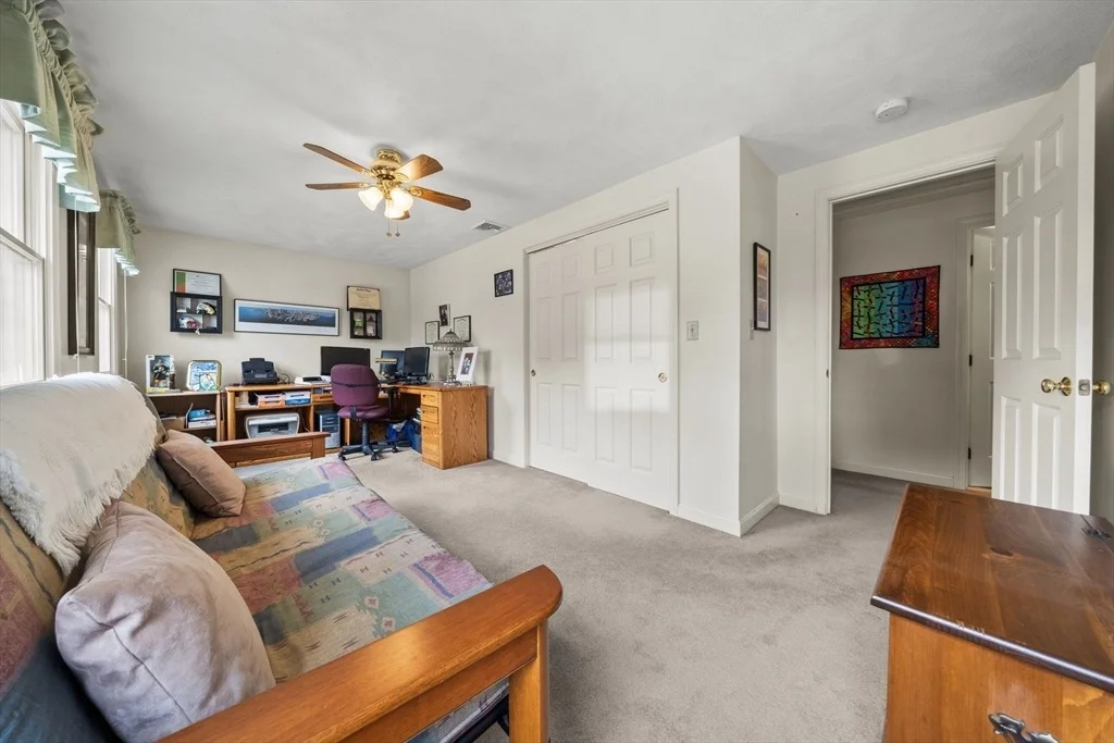 Photo of 31 Emerald Dr