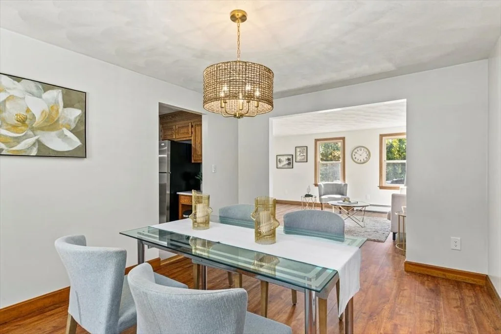 Photo of 480 Sharpners Pond Road
