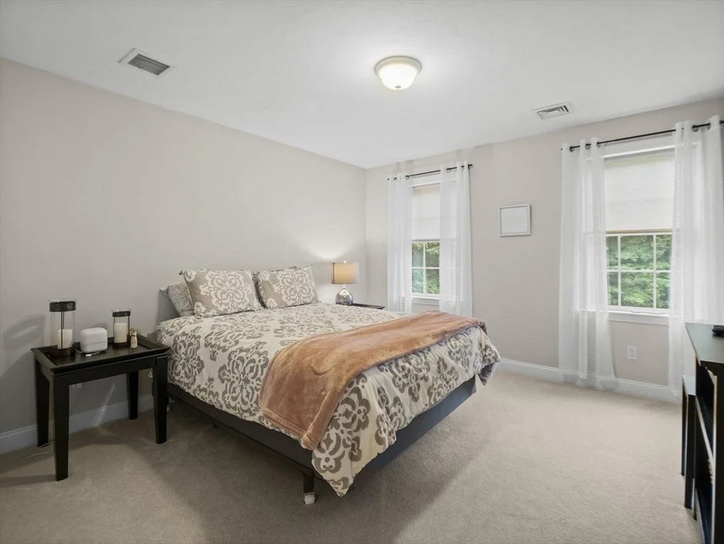 Photo of 81 Lawrence St