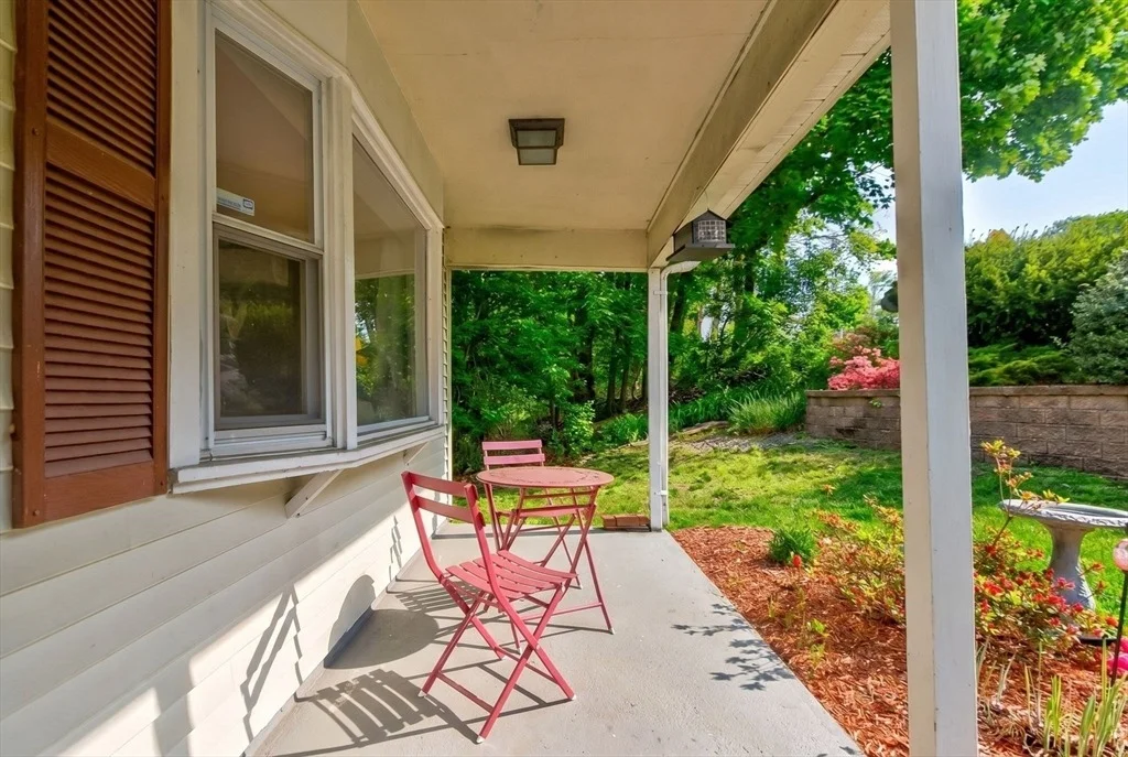 Photo of 48 Westview Rd