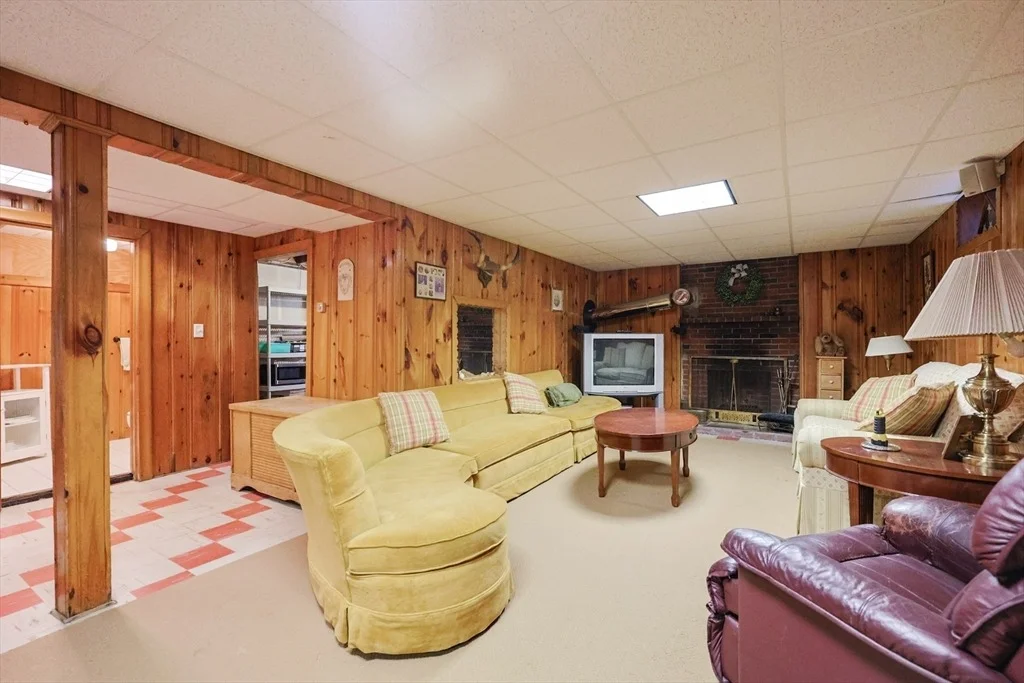 Photo of 60 Deerfield