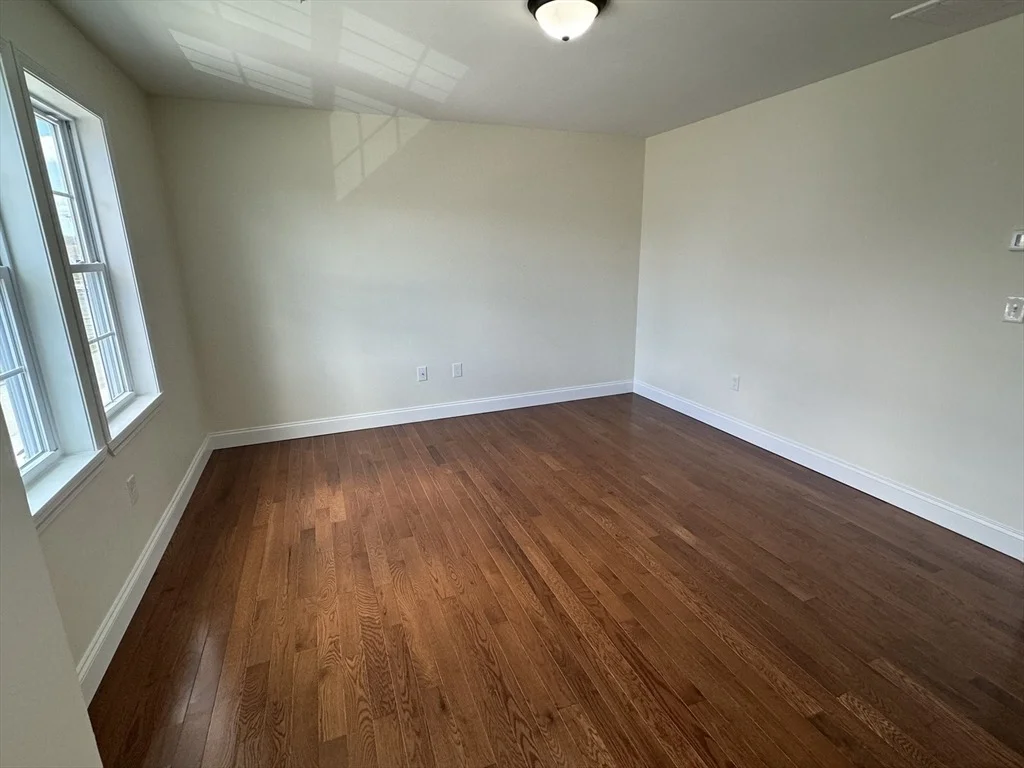 Photo of 6 N Rocliffe St