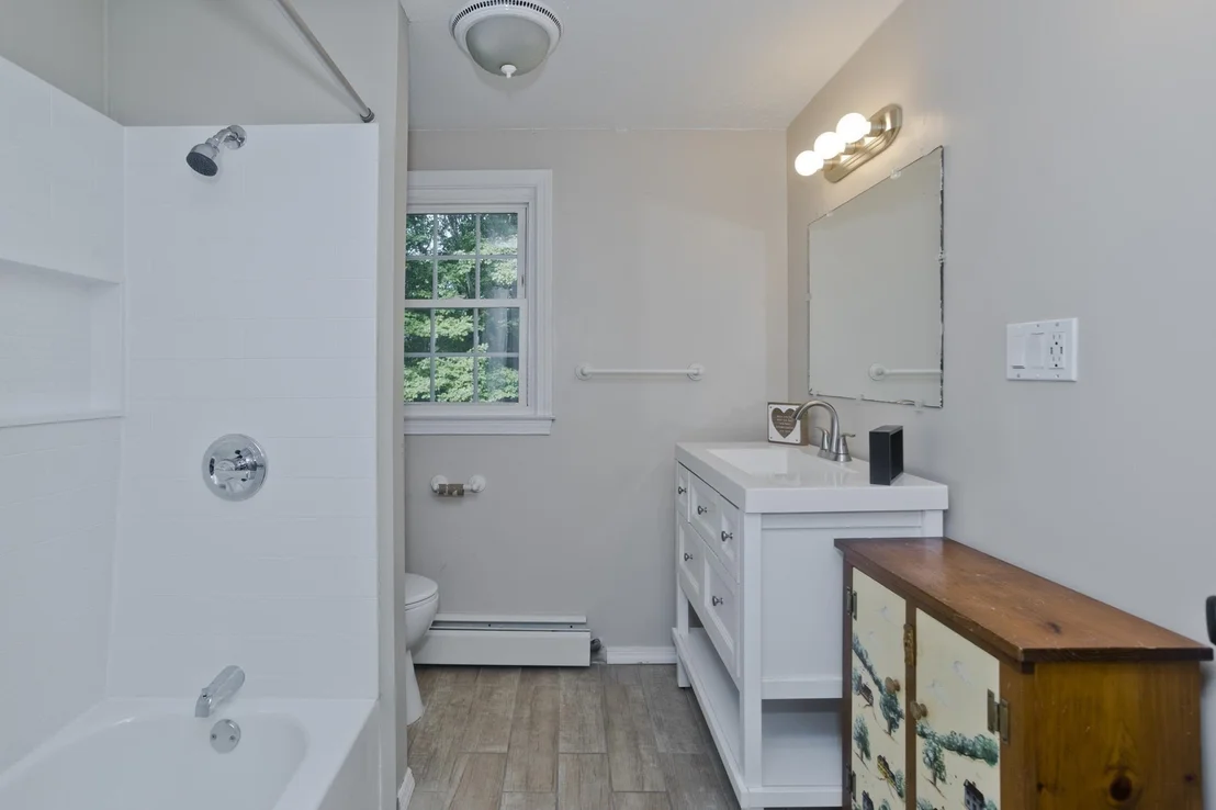 Photo of 323 Bennett Rd.