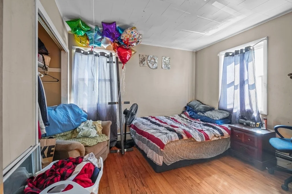 Photo of 284 Broadway