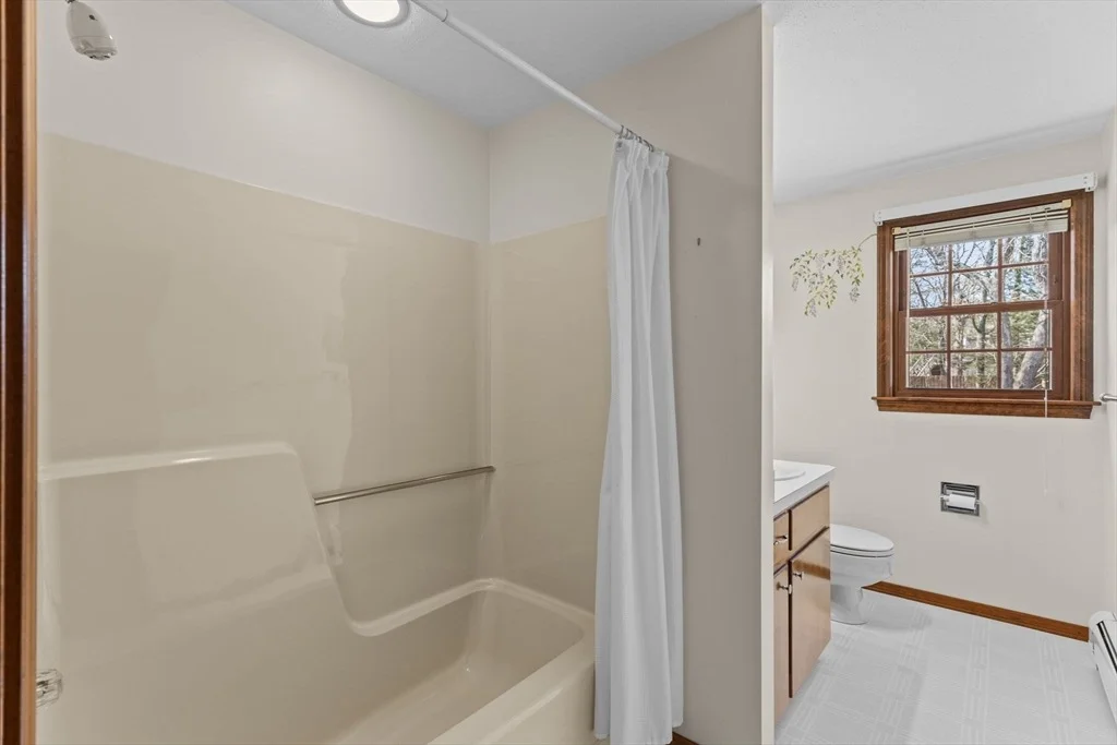 Photo of 363 Prince Hinckley Rd