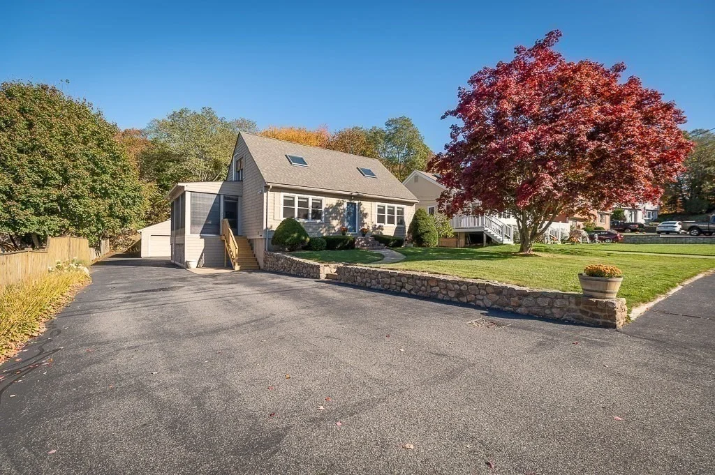 Photo of 28 Macomber Road