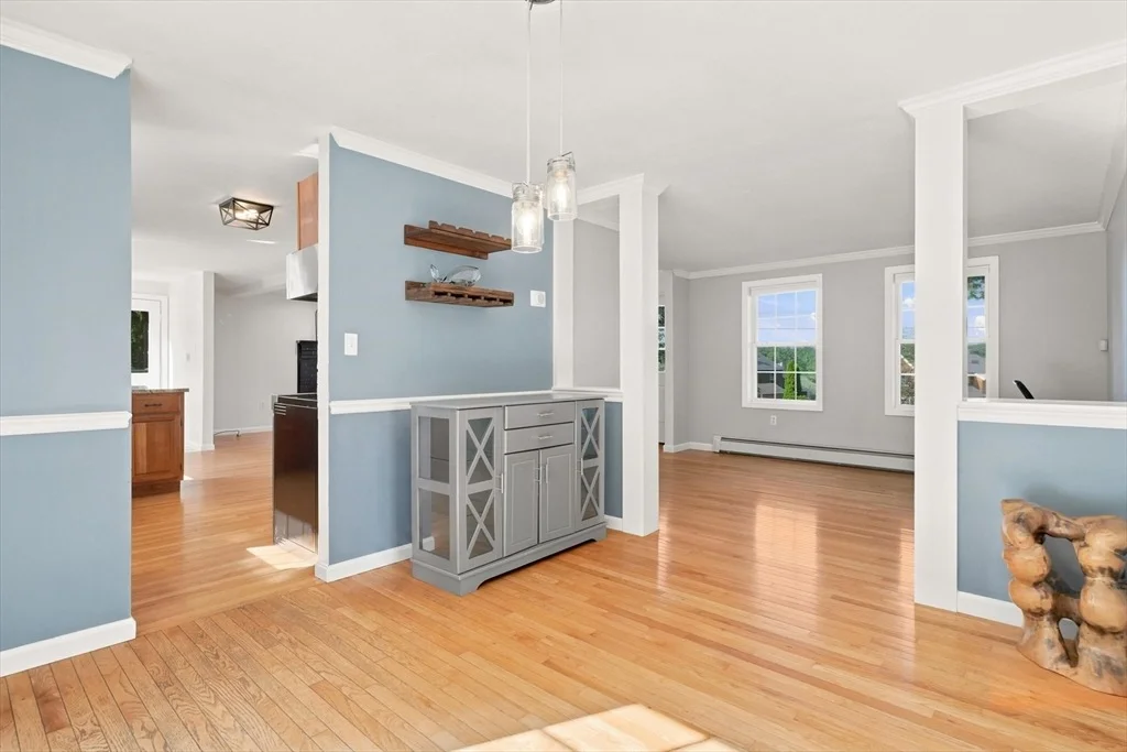 Photo of 250 White Pond Rd