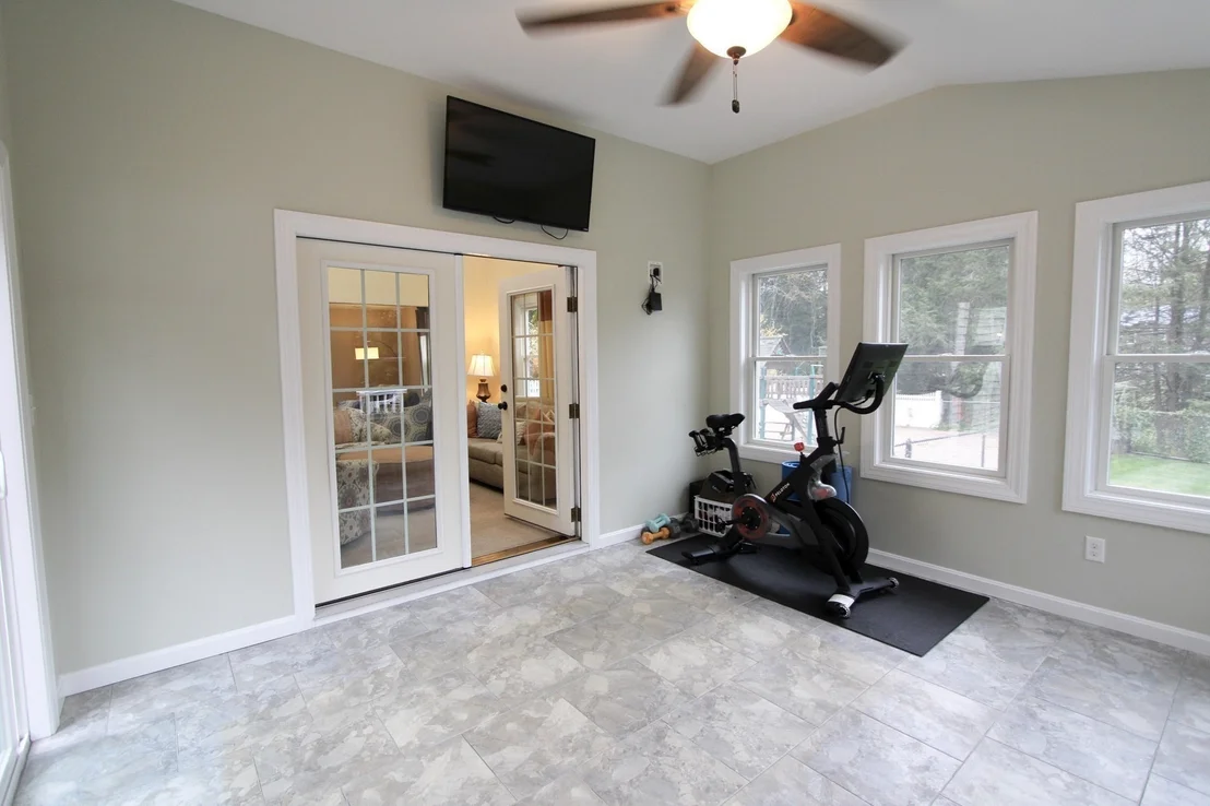 Photo of 10 Stoneybrook Drive