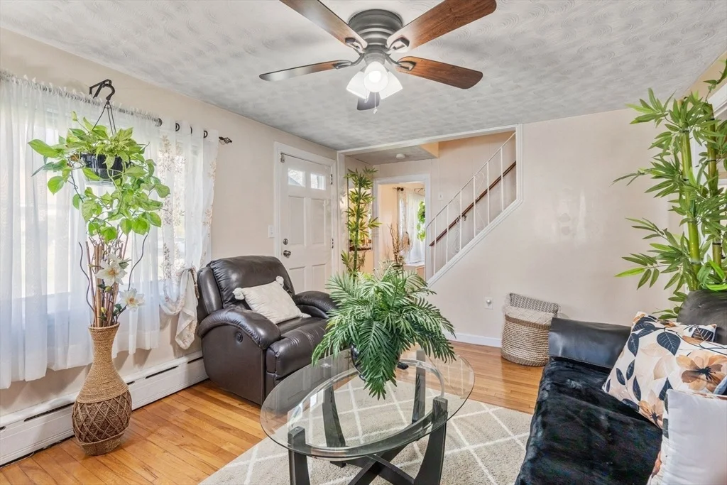 Photo of 40 Manor Rd