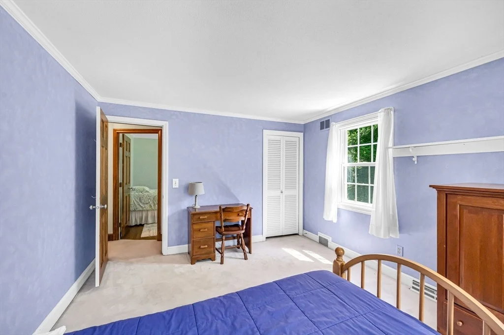 Photo of 6 Brookmont Dr