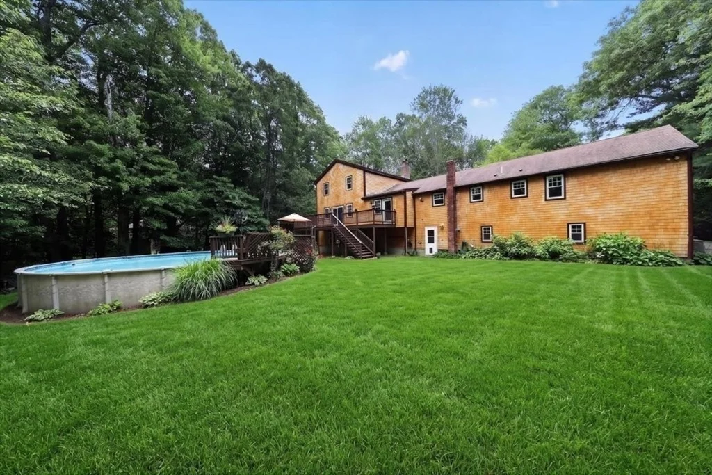 Photo of 47 Tanglewood Drive