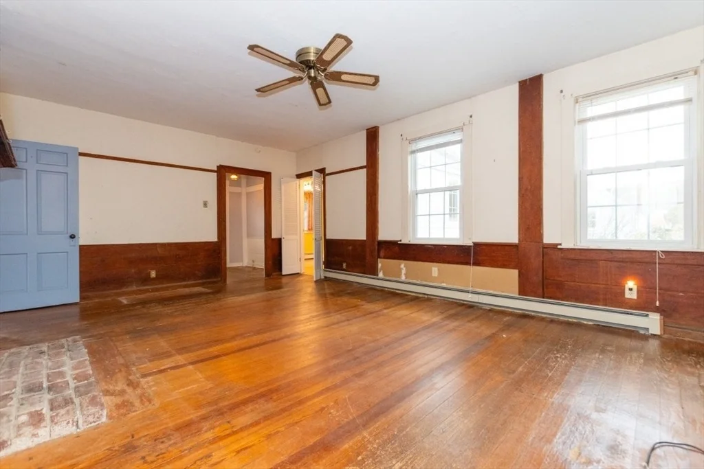 Photo of 229 Chestnut Street
