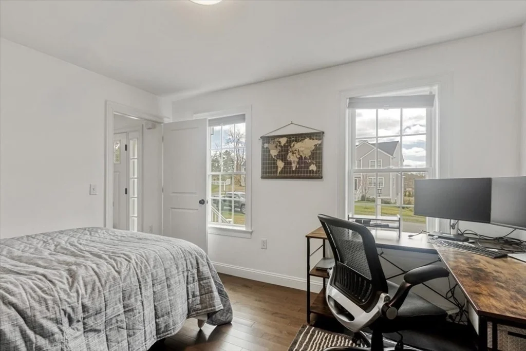 Photo of 4 Barrows Brook Cir