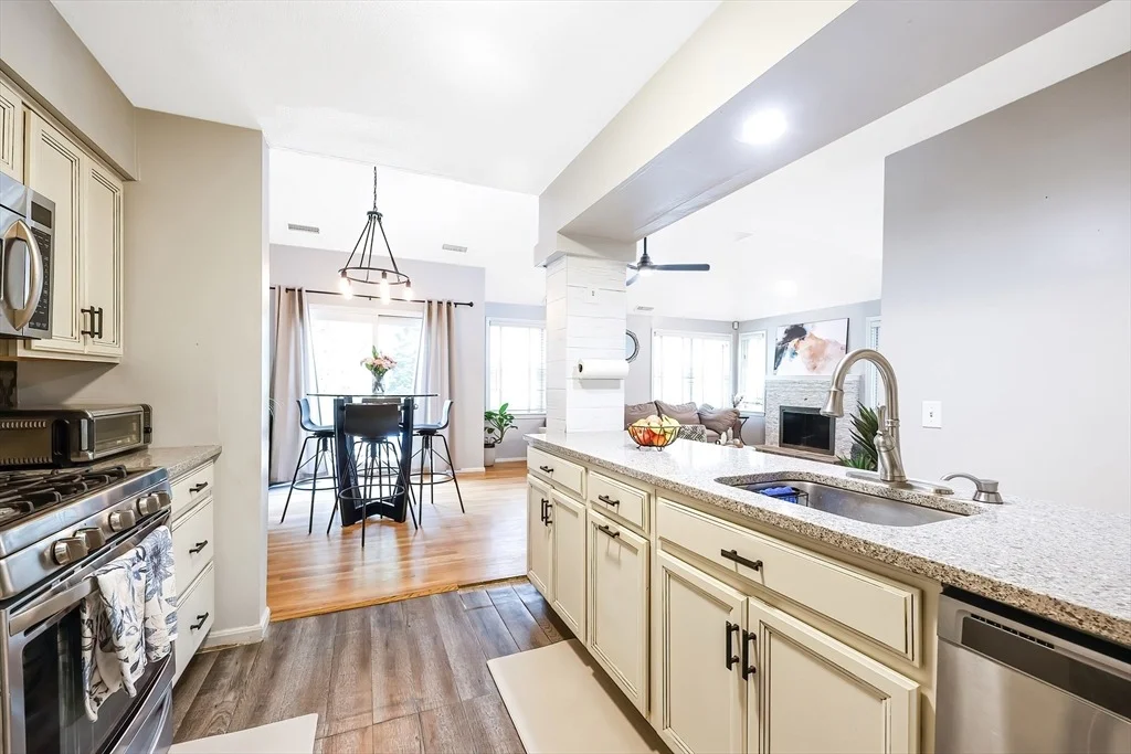 Photo of Unit 114 at 114 Captain Eames Cir