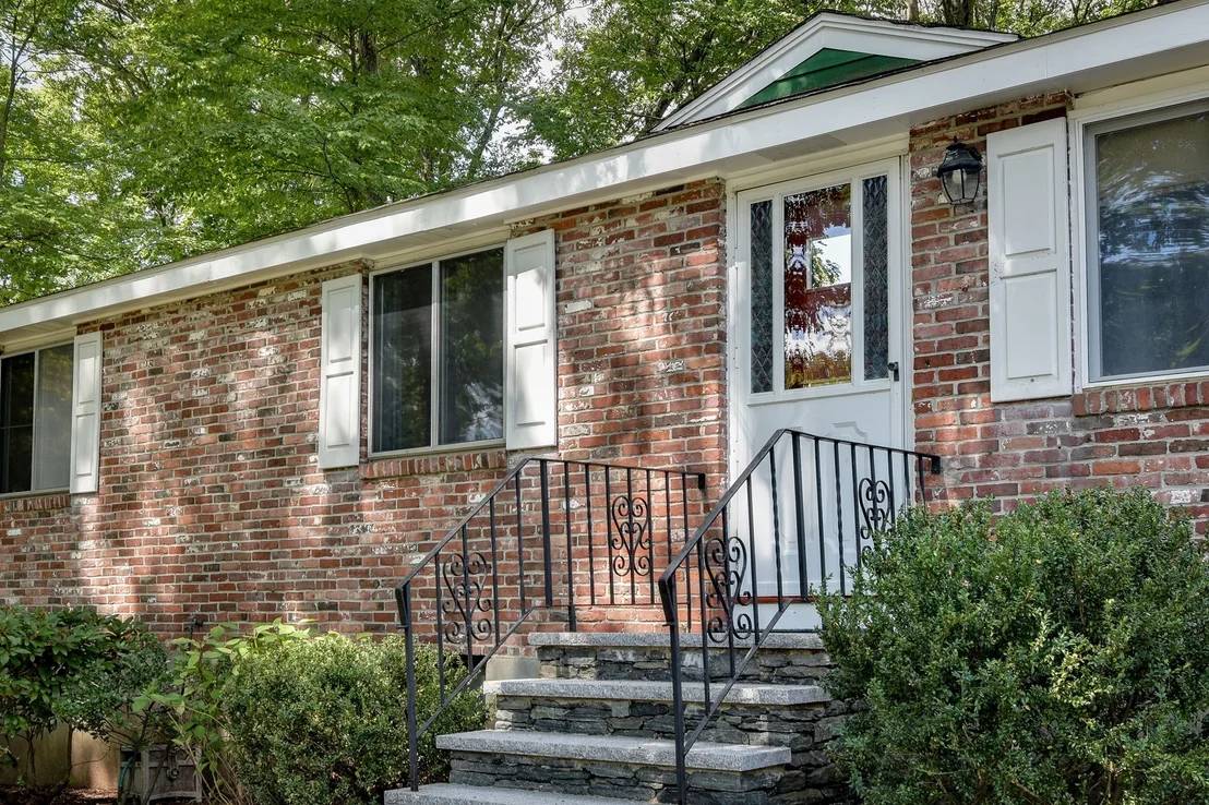 Photo of 12 Claudette Circle