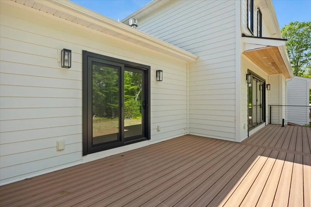 Photo of 30 Starr Ln