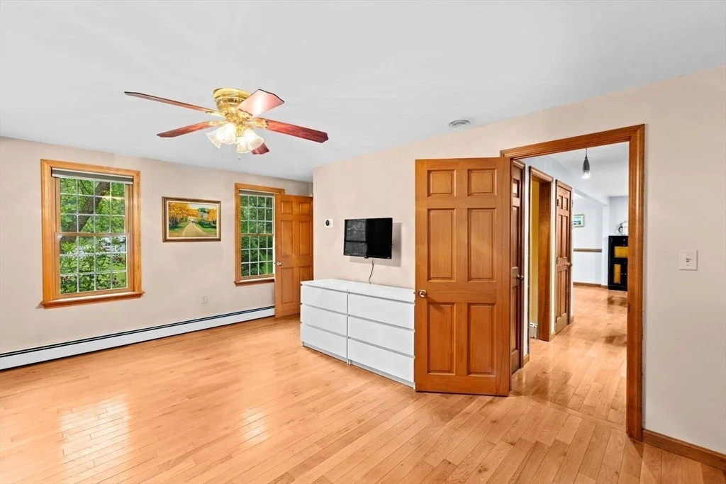 Photo of 109 Thayer Dr