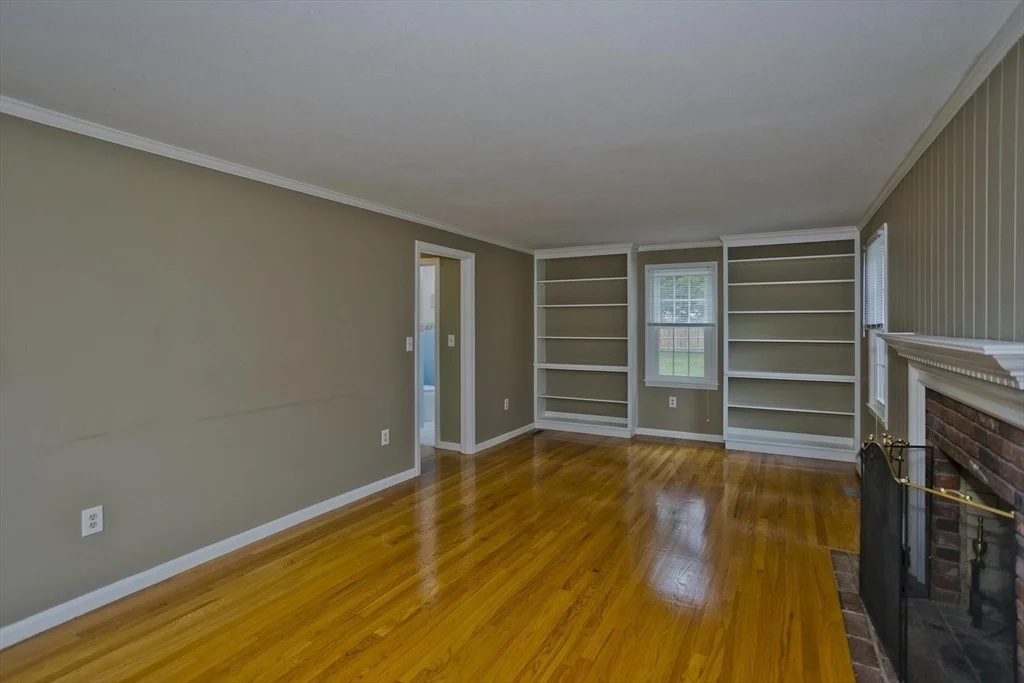 Photo of 236 Forest Glen