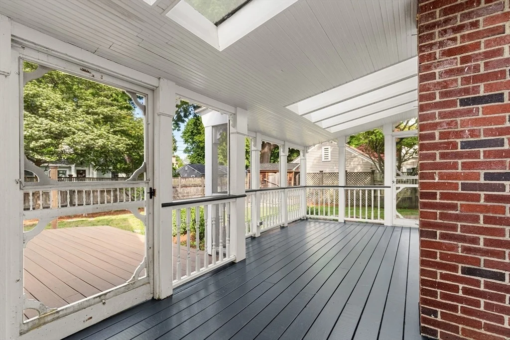 Photo of 16 Preston Beach Road
